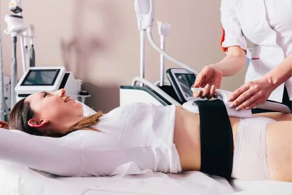 woman having body sculpting to help improve her body image and her mental health Cirencester